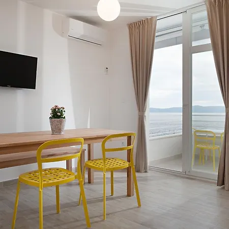 Apartments Marilka Podgora Exterior photo